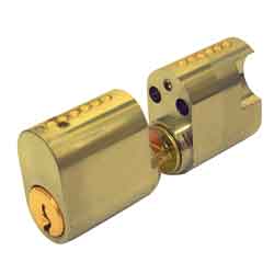Double cylinder lock
